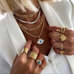 Stackable evil eye necklace N643